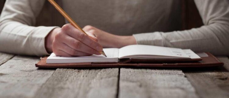 الكتابة بوصفها مِرَانًا متواصلًا
